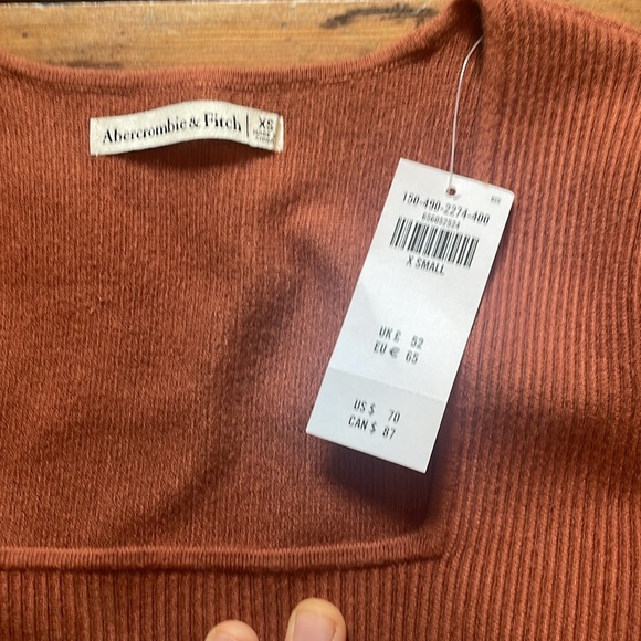 Rust Ribbed Long Sleeve Top - Picture 2 of 2